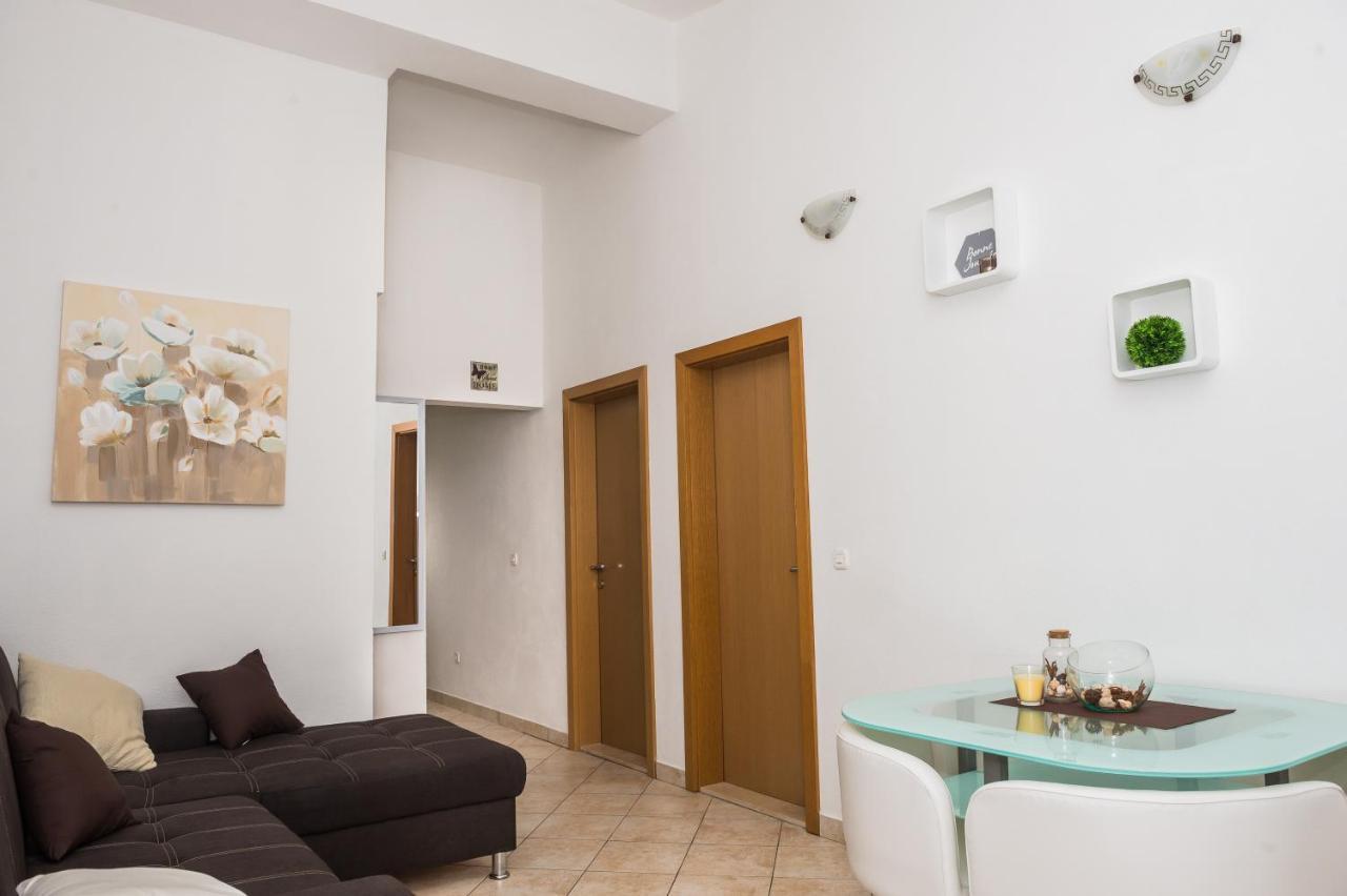Apartments Slavka Rogoznica  Εξωτερικό φωτογραφία